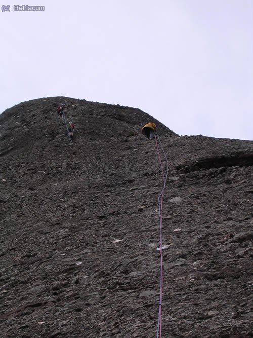 El Ferran al tercer llarg de la via del Carles (Gorro Frigi)