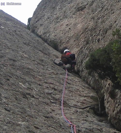 El Mari&agrave; iniciant el 2n llarg de la G&oacute;mez Xalmet (La Prenyada)