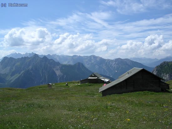 Refugio y chalets de la Furfande