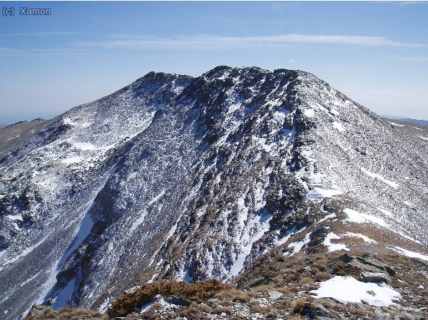 Aresta sencilla que porta cap al Puig Pastuira, desde el coll de la Coma de l&acute;Orri