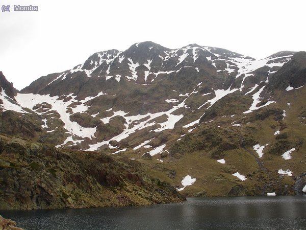 Pic Verdaguer, Pica d&acute;Estats, Punta Gabarr&oacute; i Pic Rod&oacute; de Canalbona des de l&acute;Estany d&acute;Estats