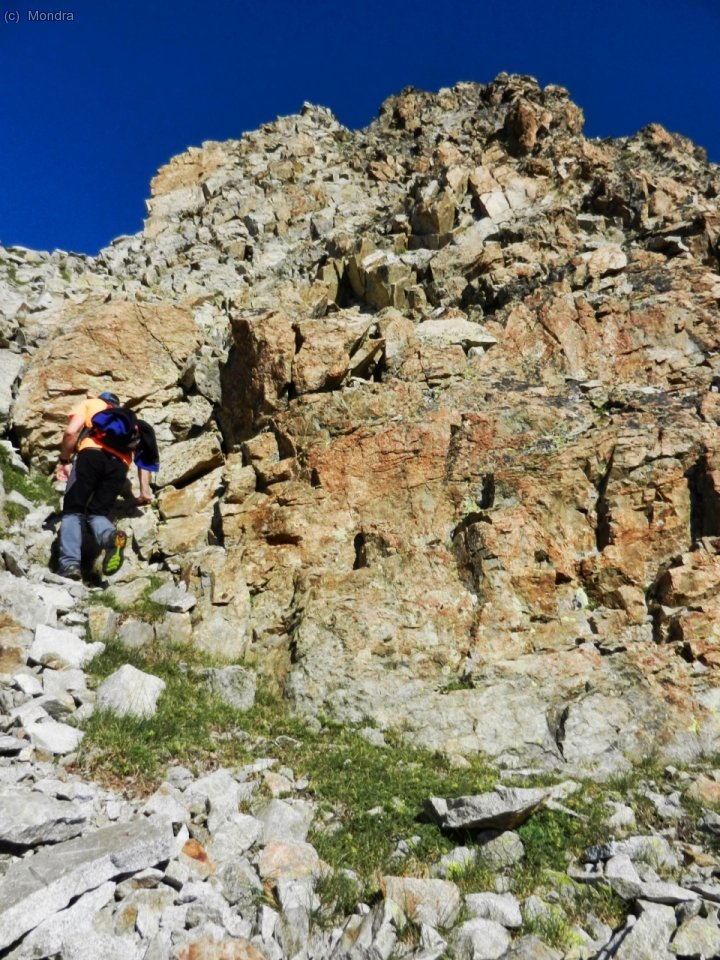 Passat el coll intermig, encarant l