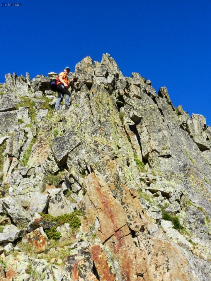 Poc abans de que la pendent decaigui i s