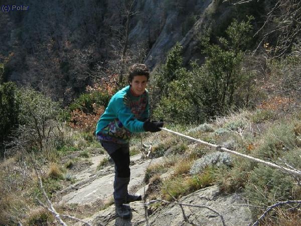 Primer tramo equipado en la bajada.