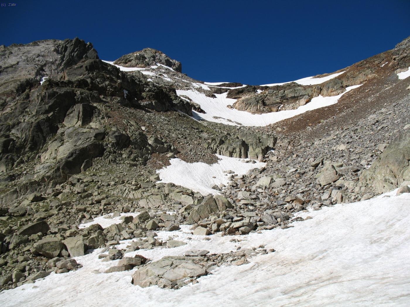 Pic de G&iacute;as (3010m) des de la tartera.
