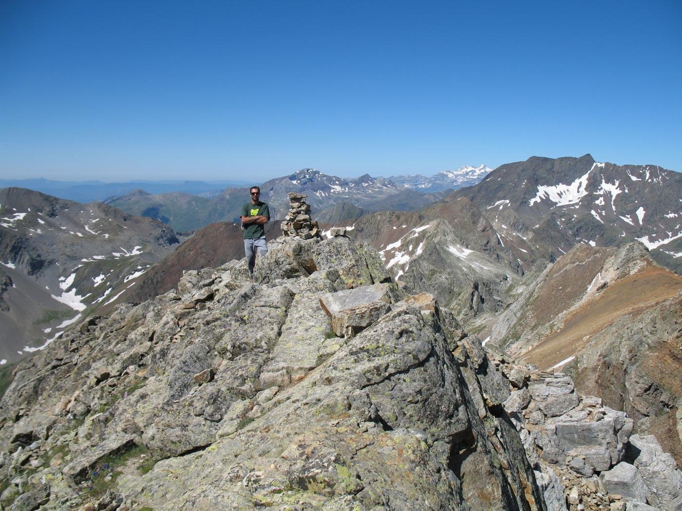 En Pep al cim del Pic de G&iacute;as (3010m), el m&eacute;s escarpat dels tres.
