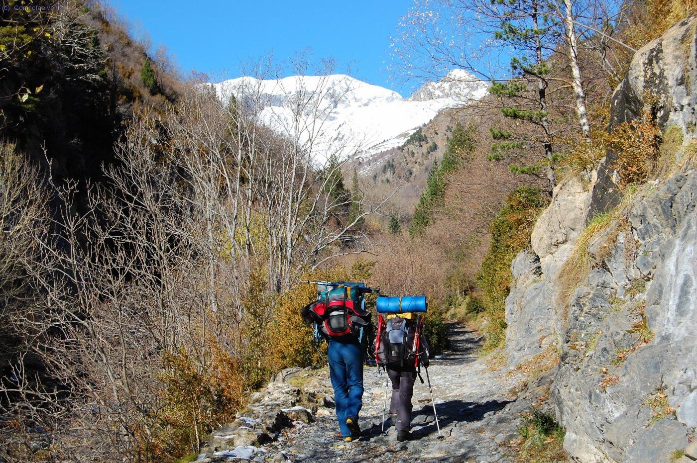 comencem remuntant la pista