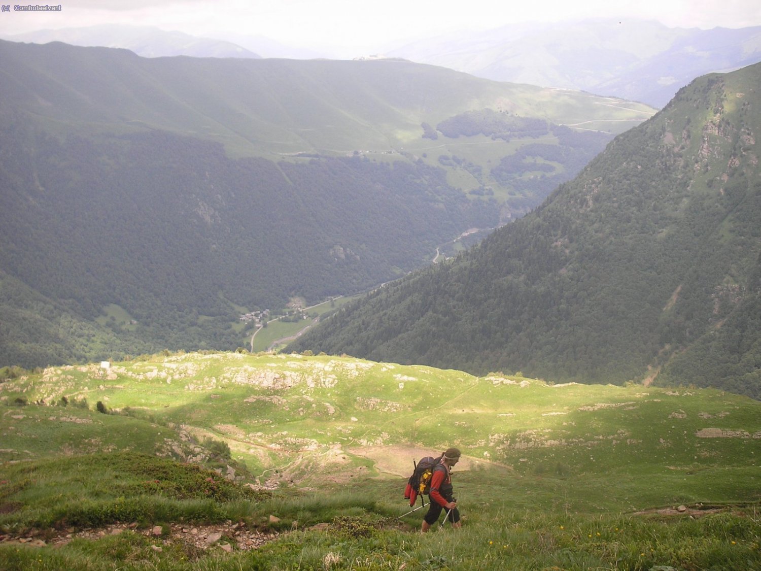 per fi li veiem la cara a la vall