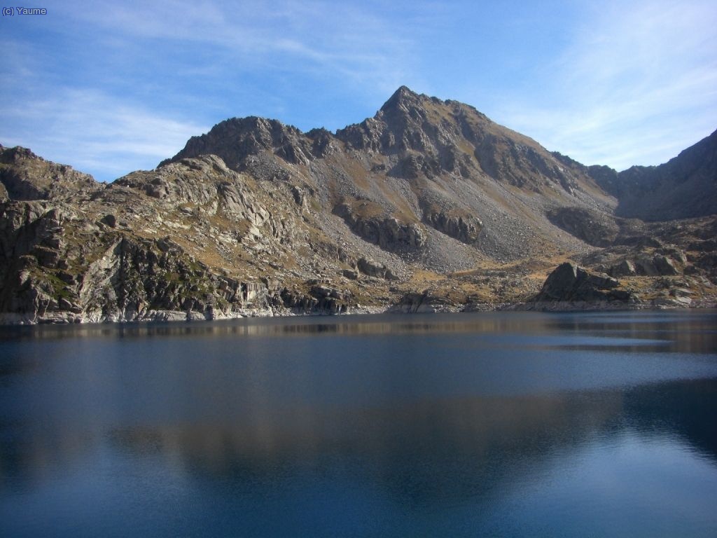 Estany de Mar i pic de Mainera.