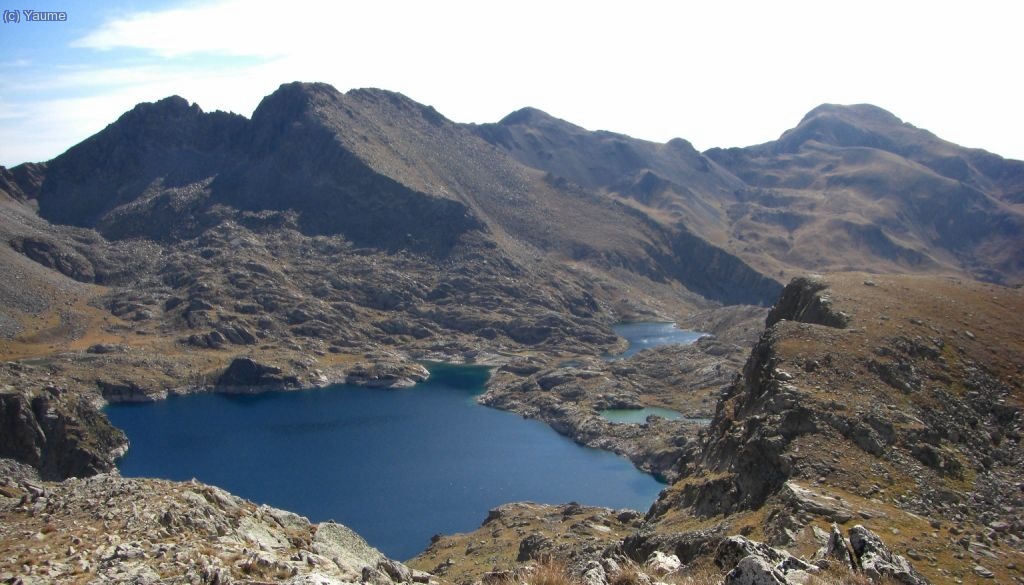 Estanys de Mar i Frescau, i pics de Monsent de Pallars, Montorroio i Pala Pedregosa.