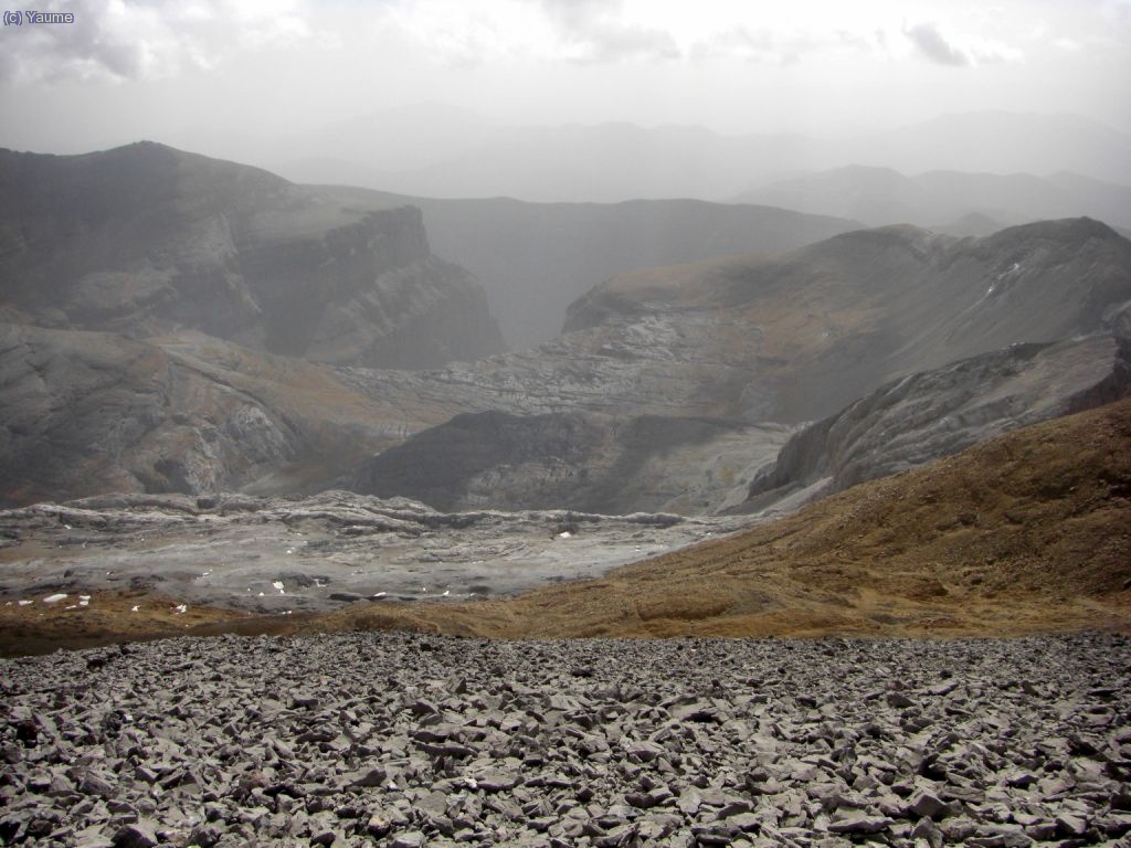 Ad&eacute;u Cotatuero i...