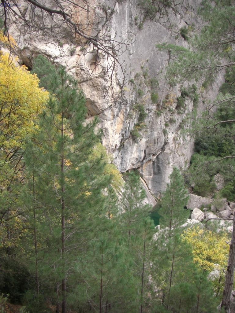 Xino-xano, anem remuntant-lo per la seva vora.