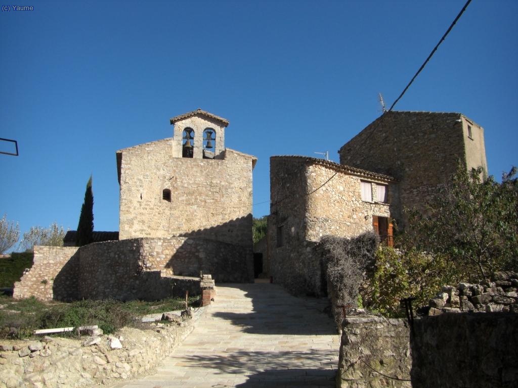 El bell poblet de Llaber&iacute;a ens acull...