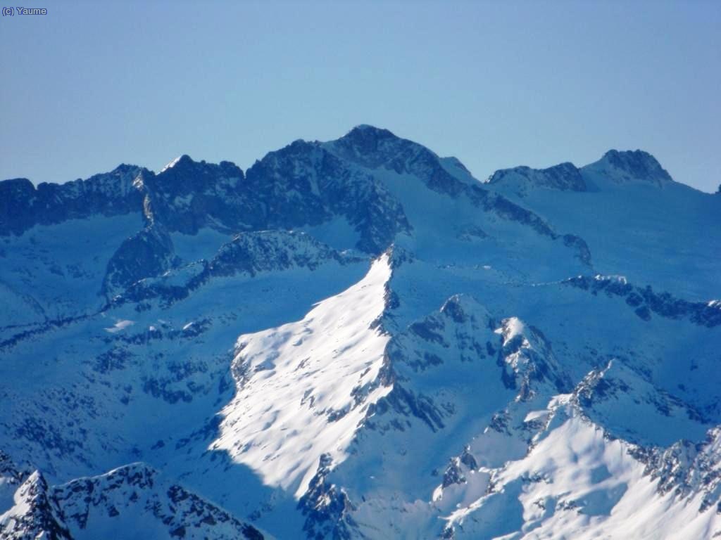Les Maldetes tamb&eacute; a un pas (una mica m&eacute;s curt, per&ograve;).