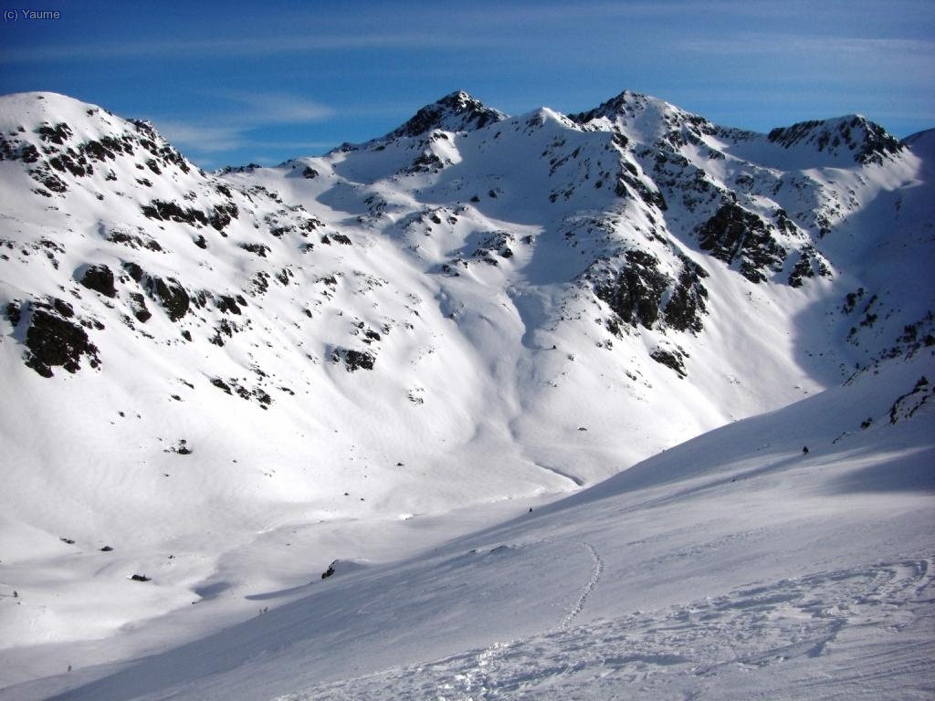 Al poc apareix la "cresta de Tomasito", b&eacute; la de Thoumasset