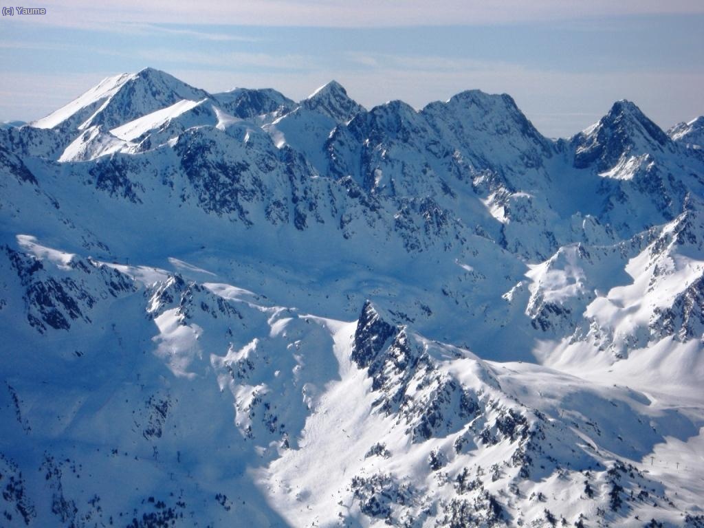 Comapedrosa, Roca Entrevessada, Medacorba i Lavans (suposo).