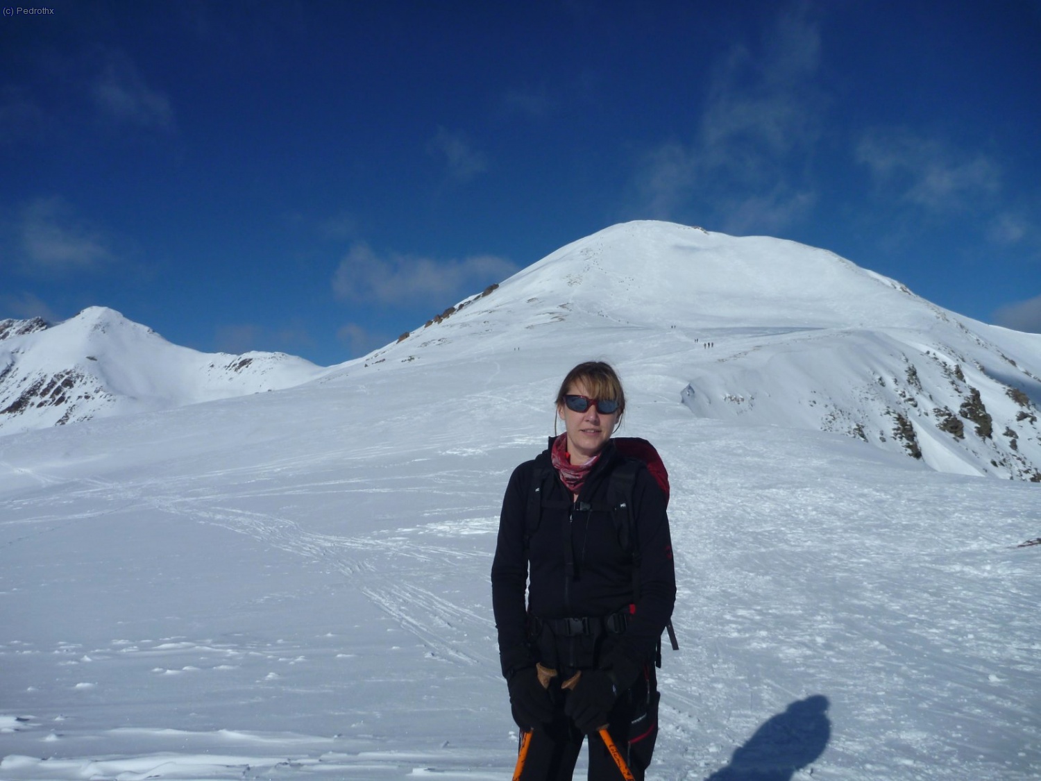 El Bastiments al fondo.