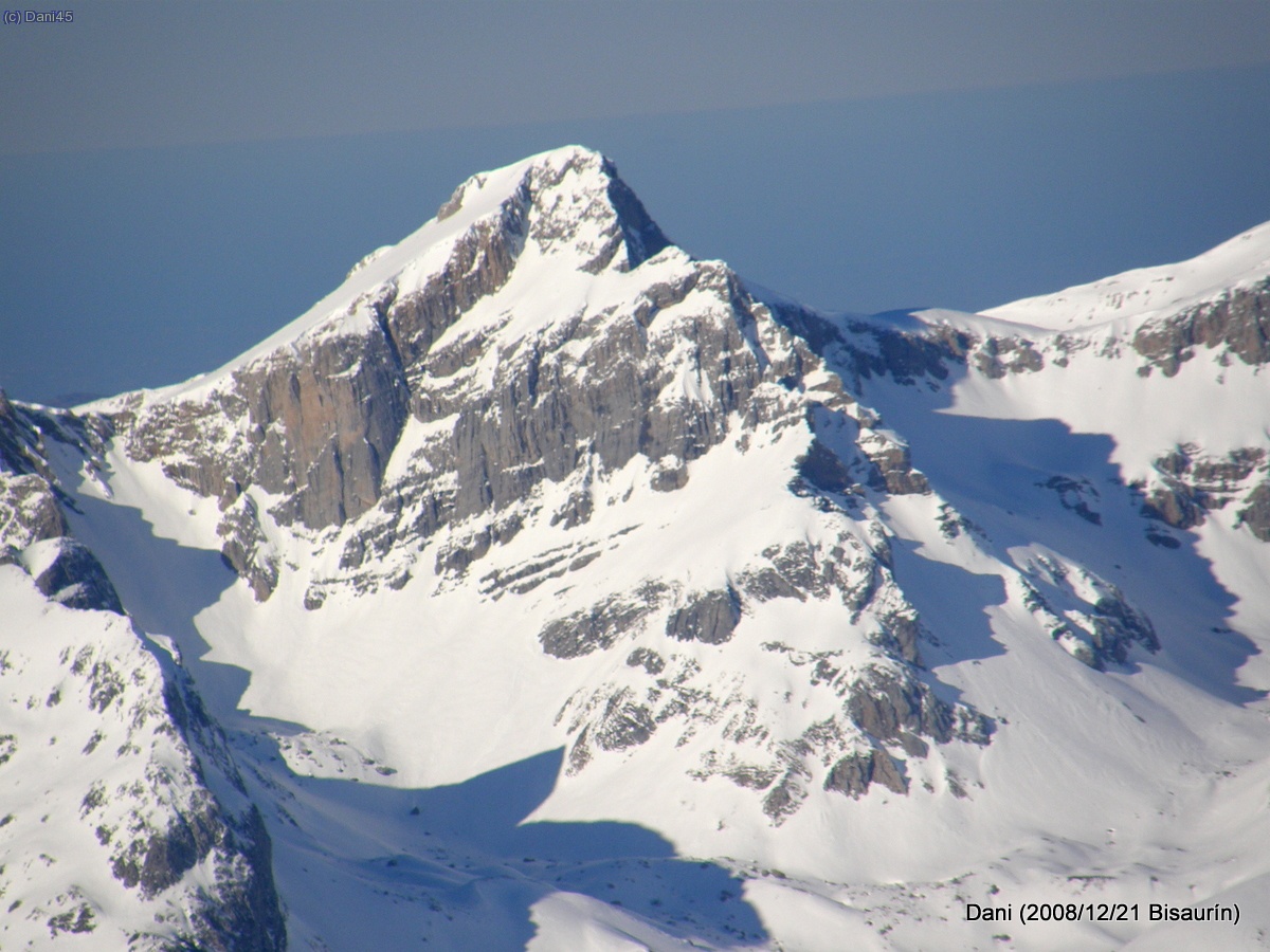 Mallo Atxerito (2.378 m)