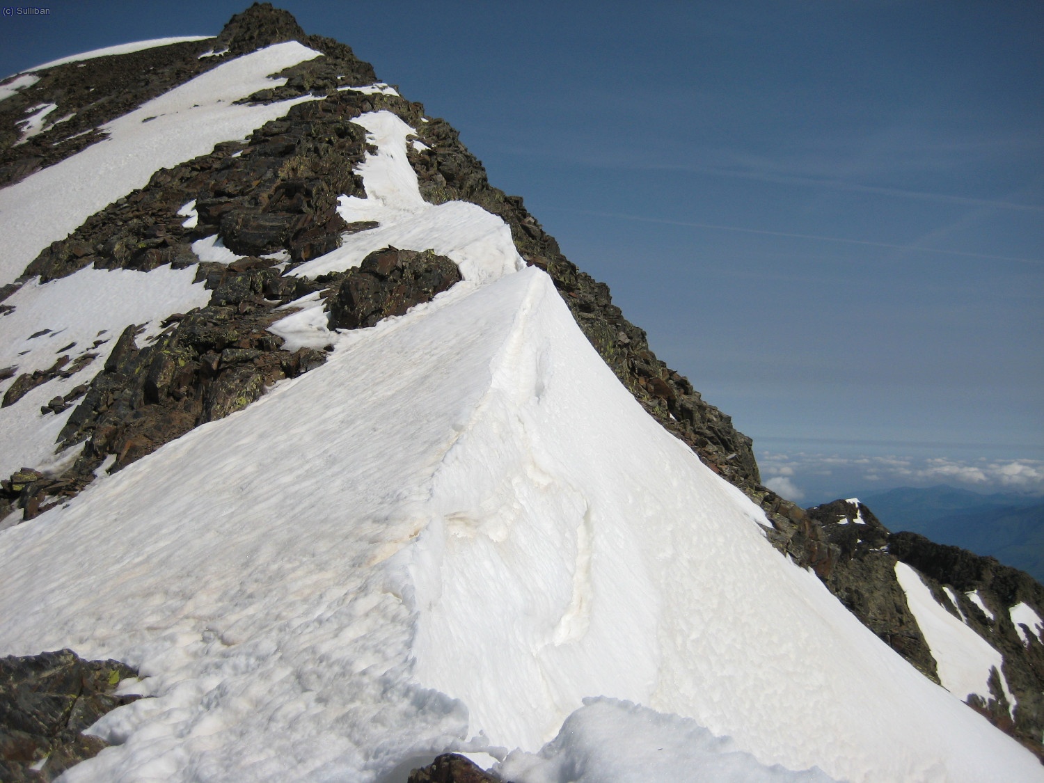Y este &eacute;s el &uacute;nico nevero que tuvimos que afrontar en la arista. 