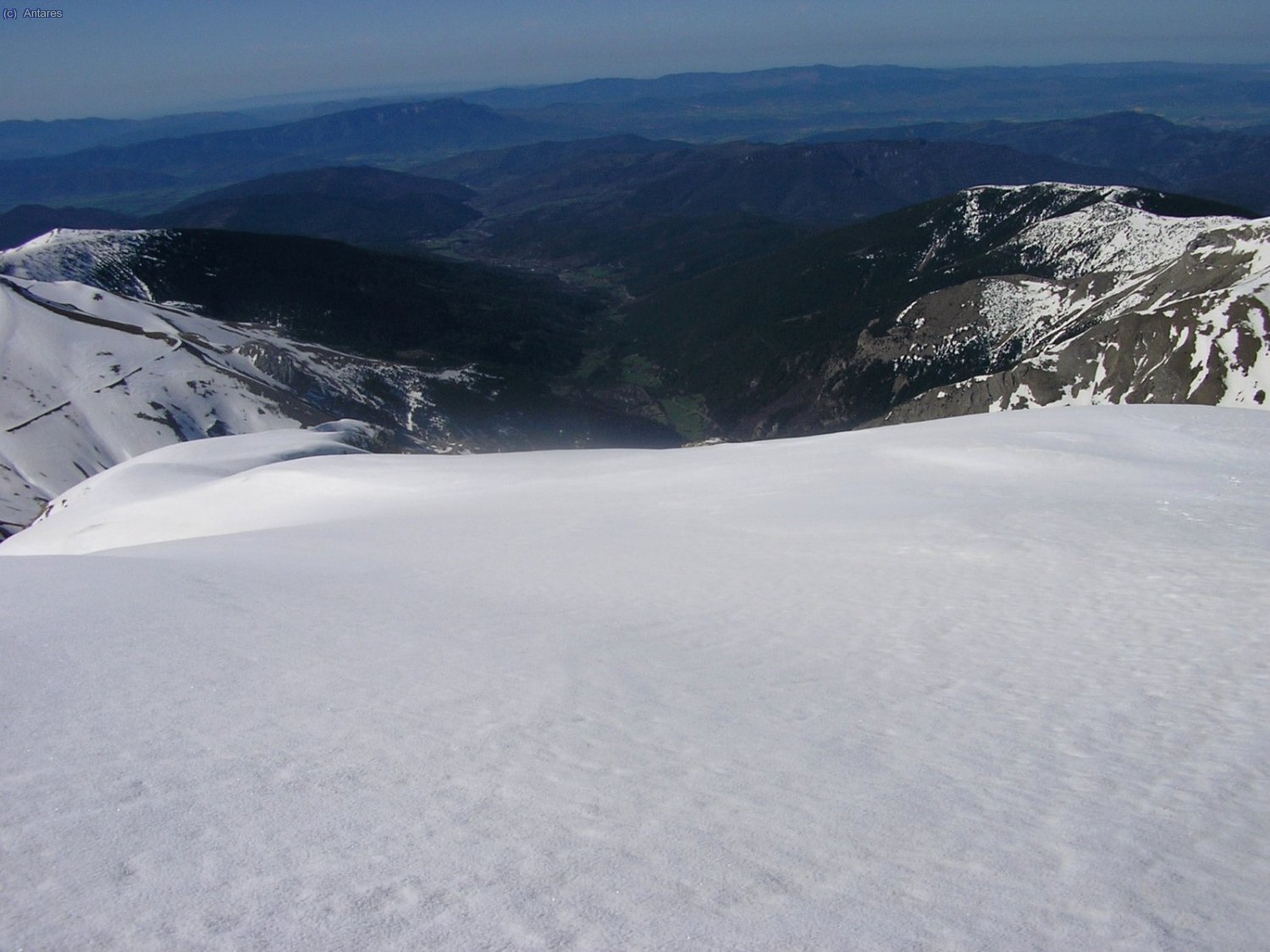 El valle de A&iacute;sa muuuuuuy abajo