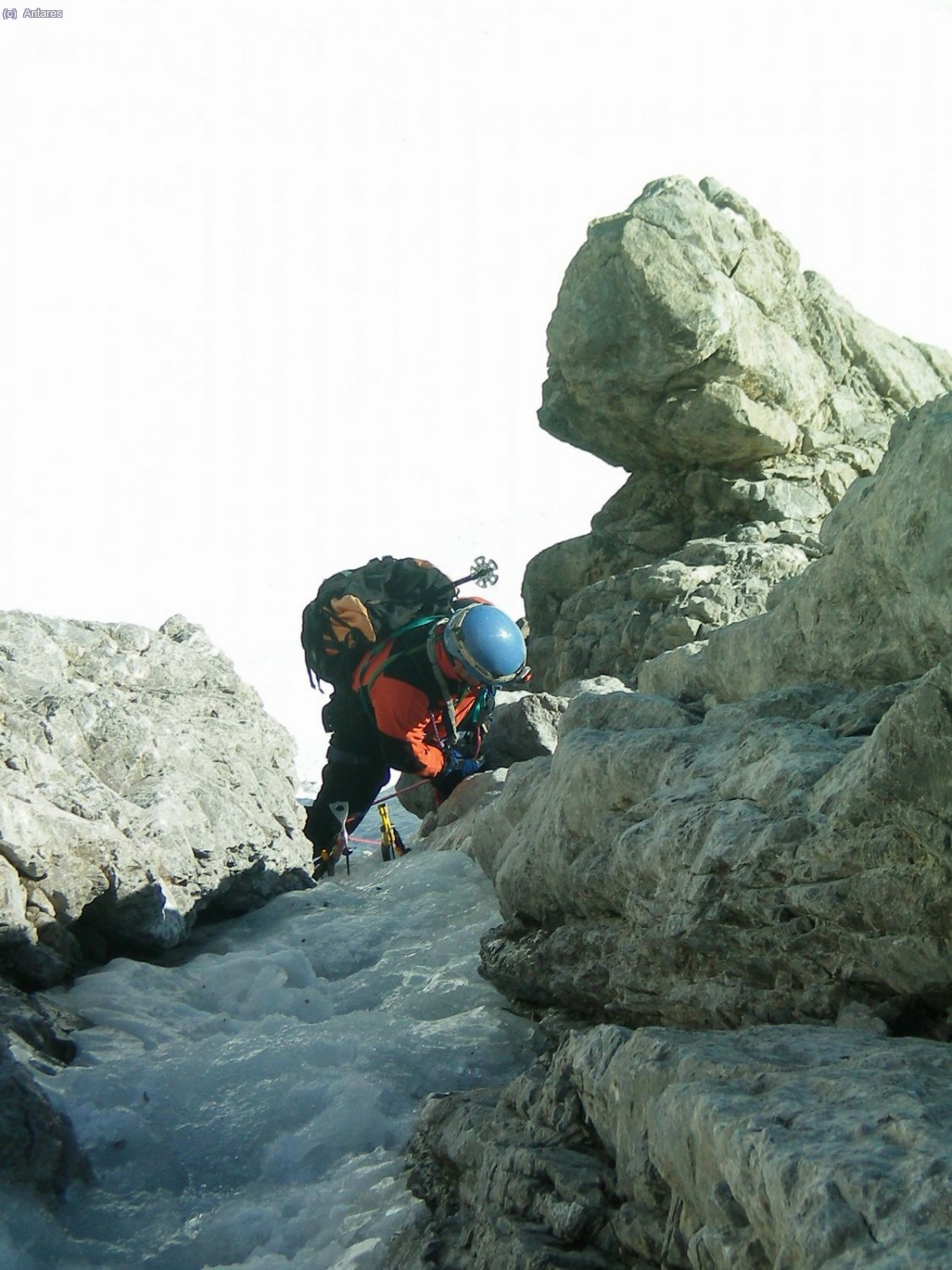 En el resalte del corredor superior