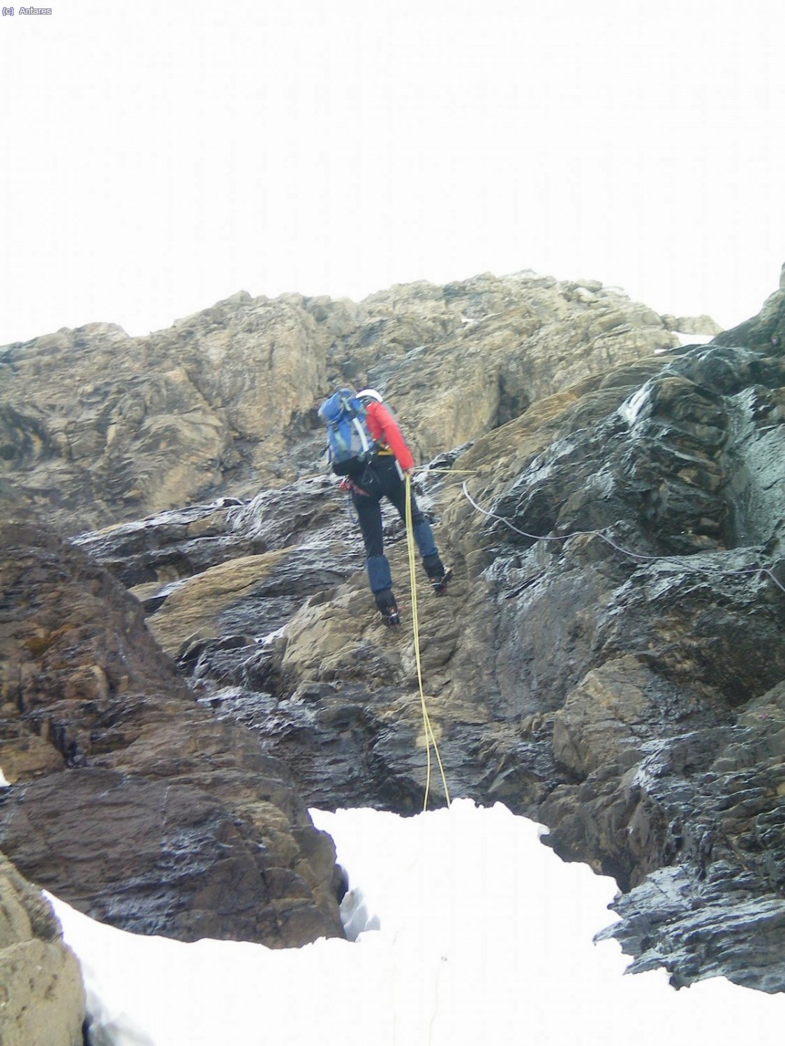 Rapelando un resalte para bajar al Balc&oacute;n