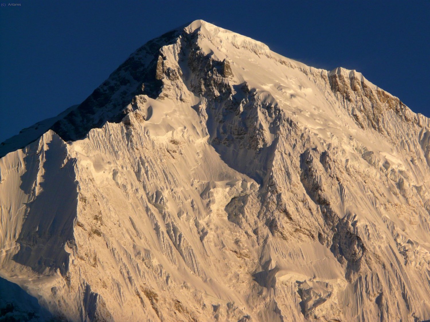 Cumbre del Cho Oyu al atardecer desde Gokyo