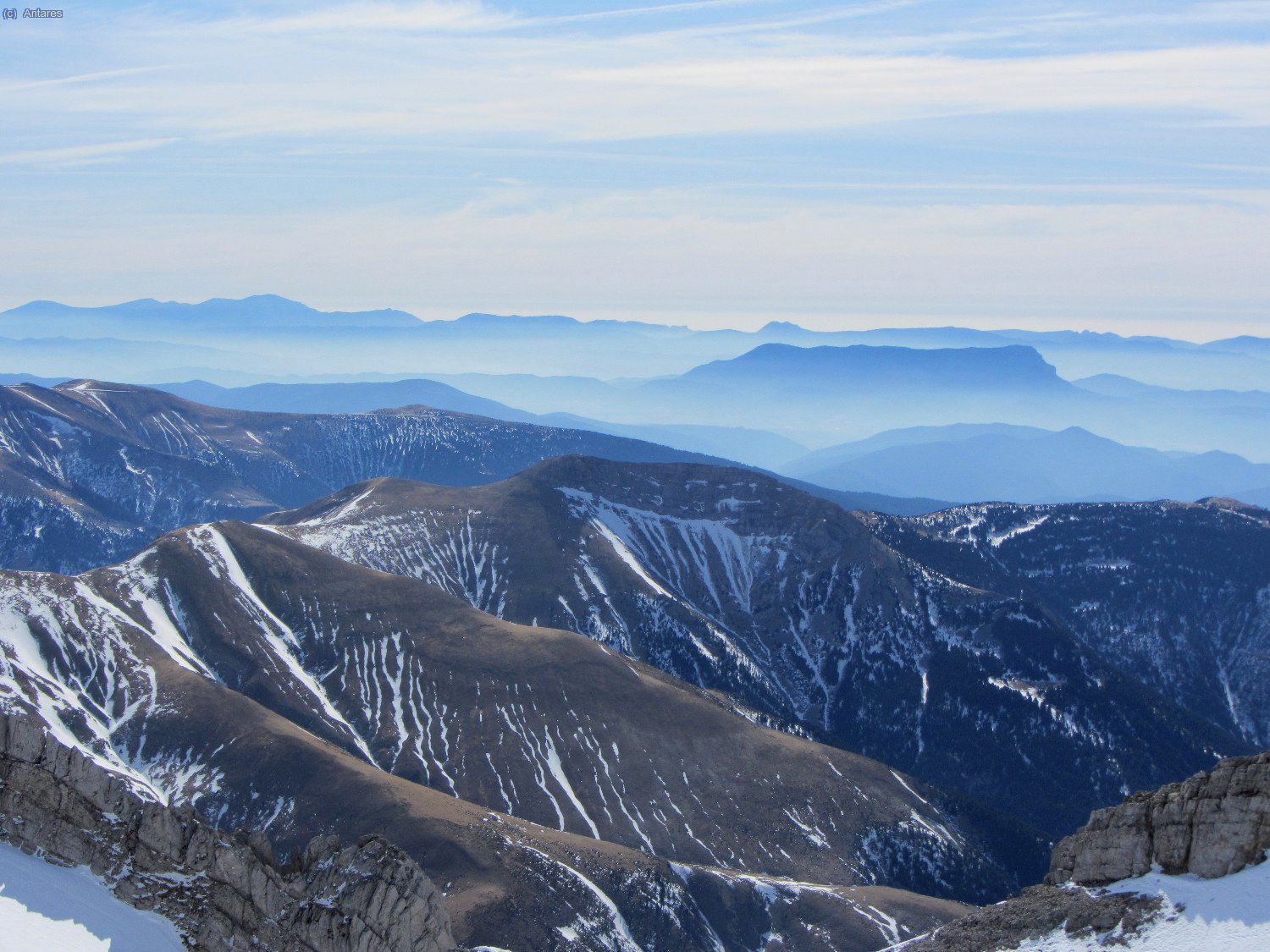 Horizontes secos y azules