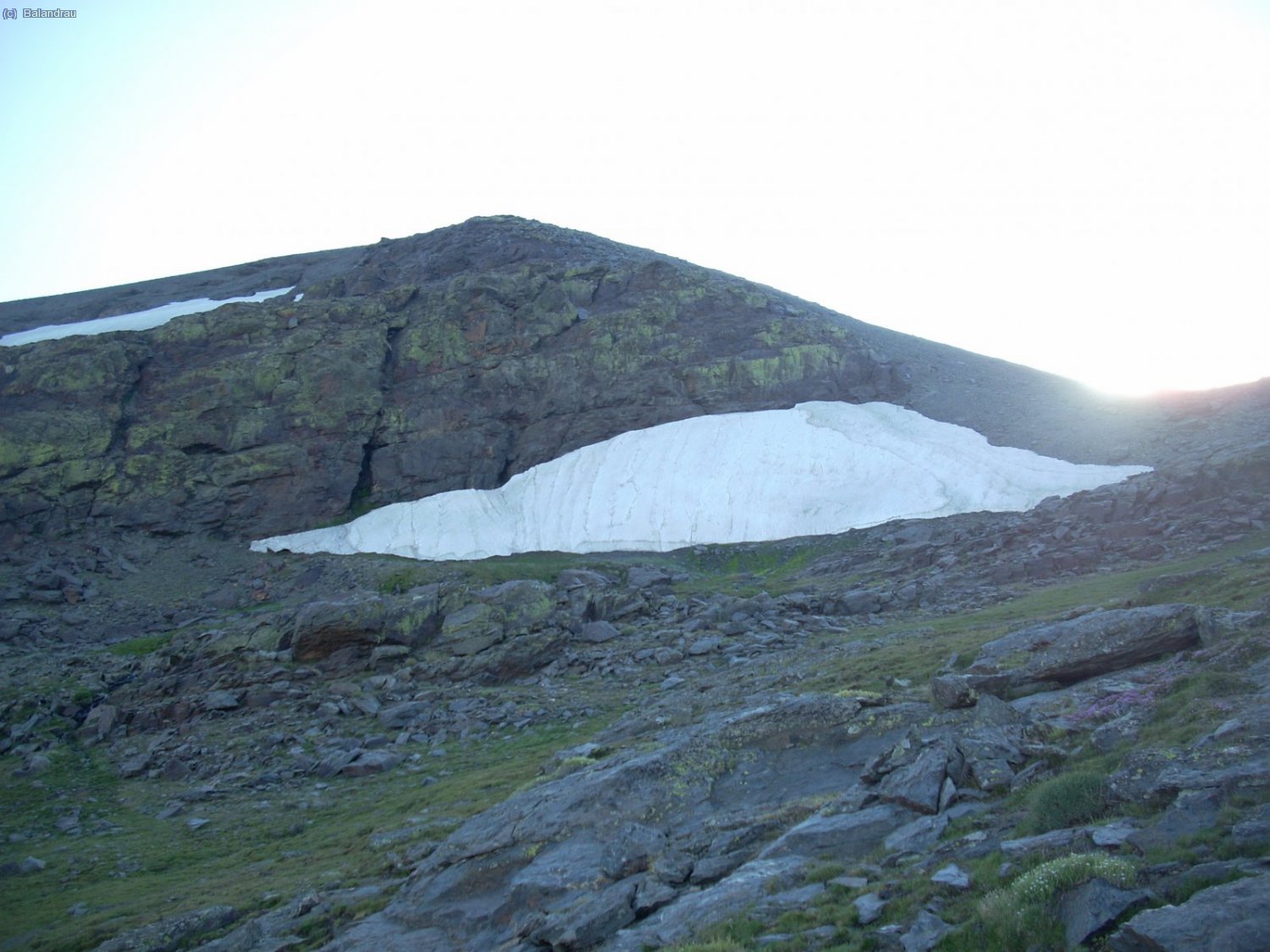 Zona donde acamparemos la 1&ordf; noche,cerca el nevero y a los pies del Cerro Pelado (1&ordm; tres mil de la integral).