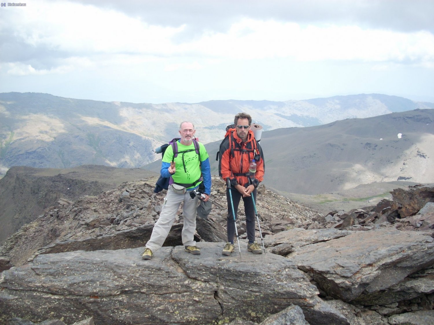Cumbre del Puntal de Vacares de 3143 mts.
