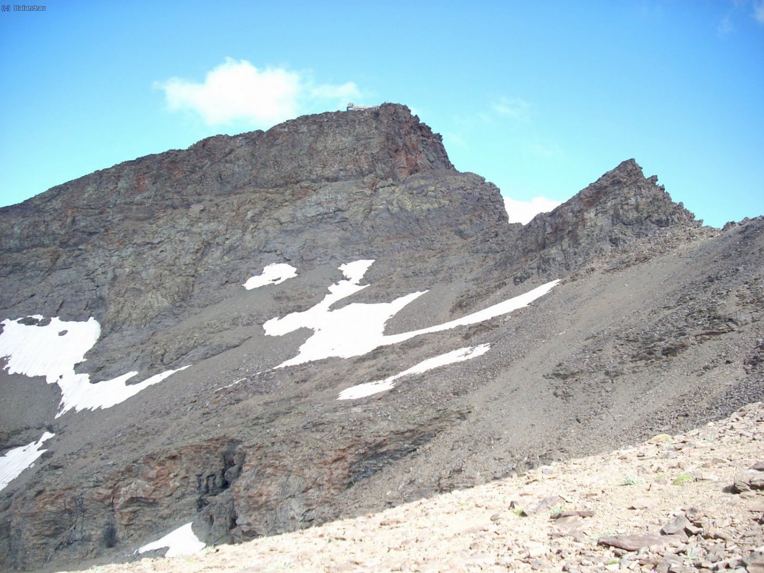 M&aacute;s cerca el Veleta.