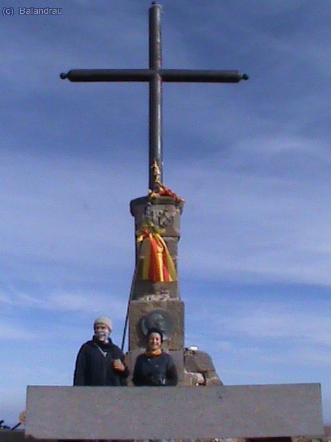 Els companys al cim del Matagalls.