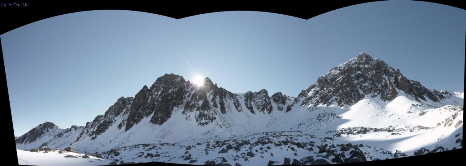 Panor&agrave;mica Oriental del Circ dels Pessons. Apropar-nos als peus del Pic de Pessons