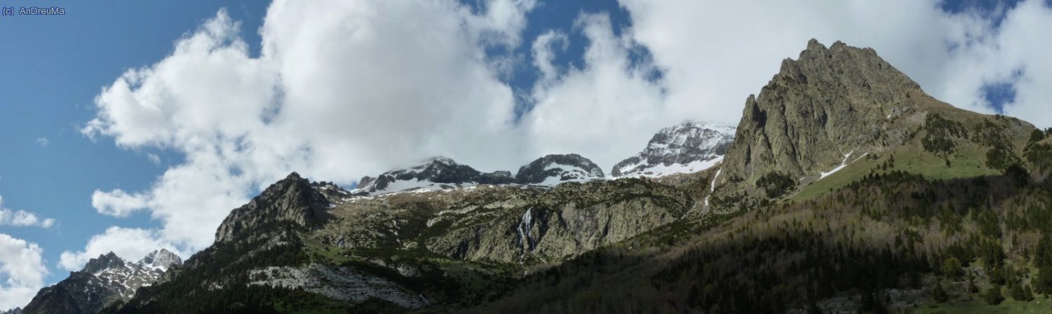 Una panor&agrave;mica en direcci&oacute; al Xel de la Baca, G&iacute;as....