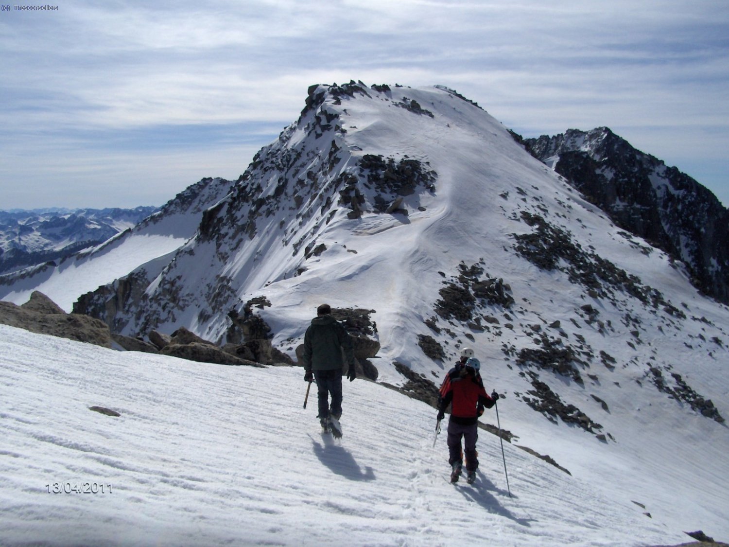 Bajando al collado a buscar la mochila y remontar hasta el Cordier.