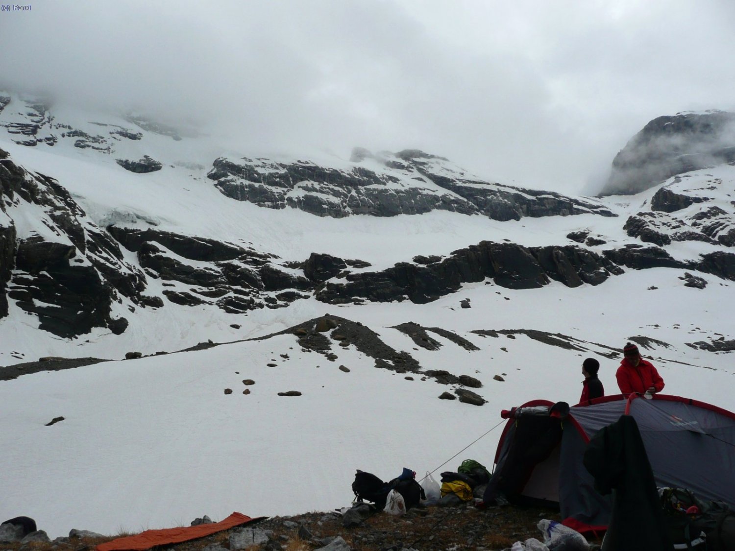 abans de sopar, mirant la via...