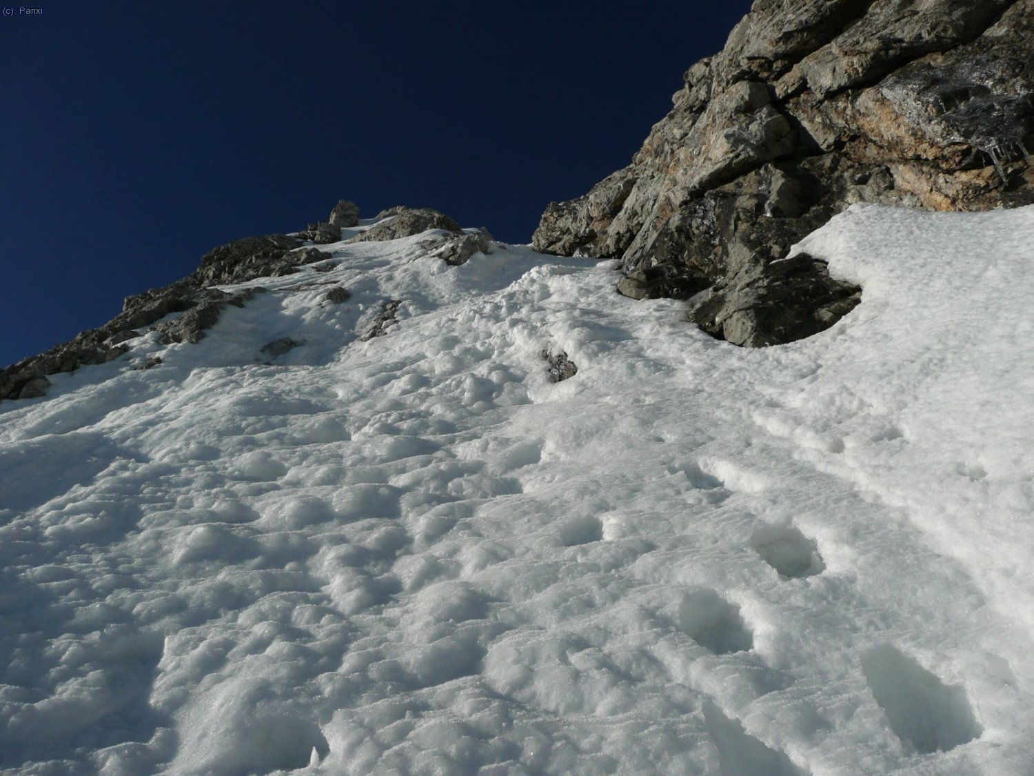 el ressalt de gel del mig del couloir