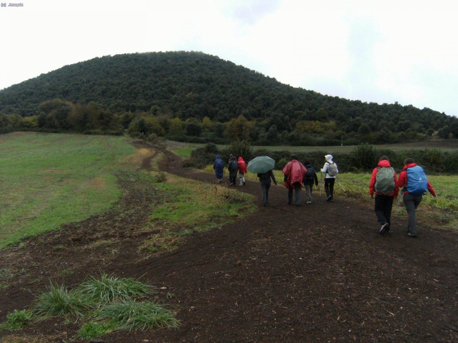 Subiendo al Volc&aacute;n El Croscat
