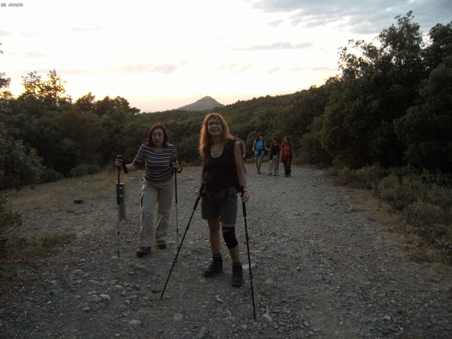Las 2 Annas y m&aacute;s al fondo el Montcau
