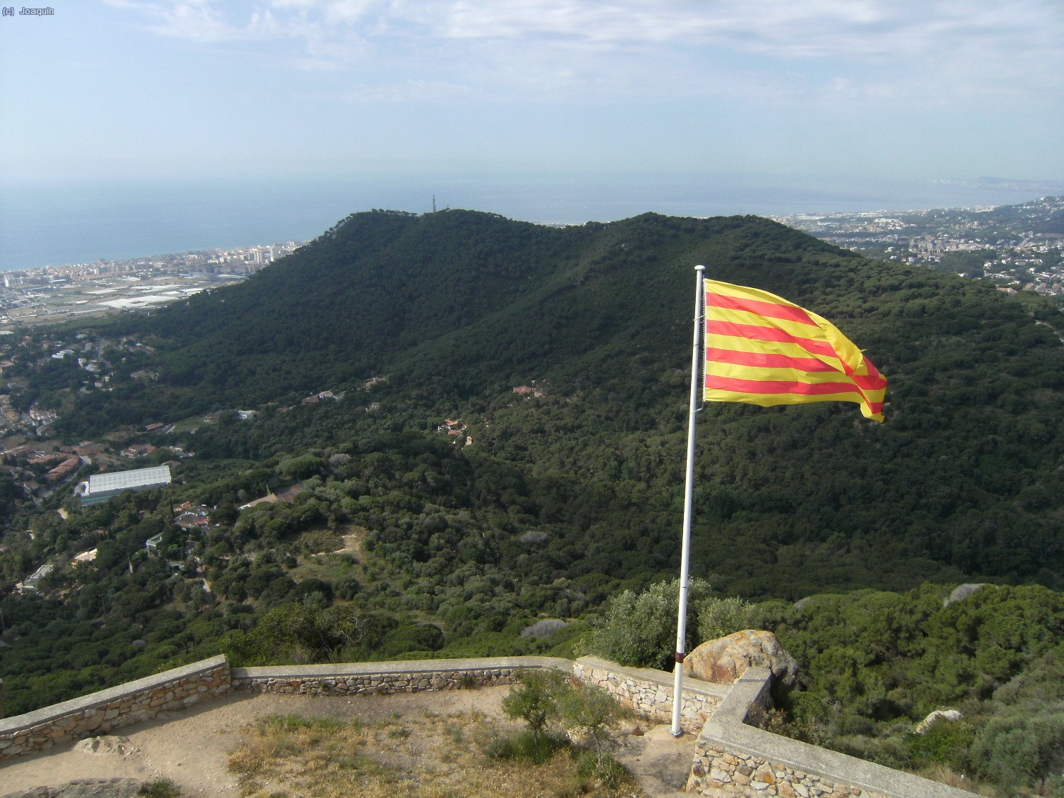El Montcabrer desde el Castell de Burriac