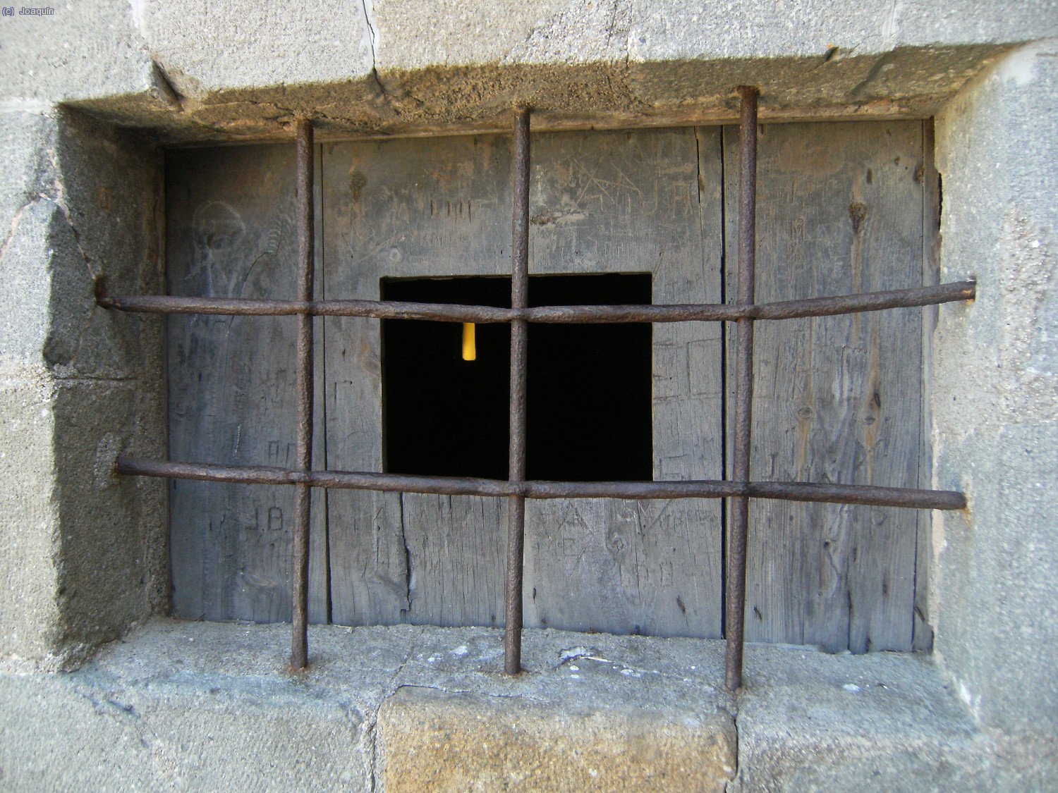 Ventana de la Ermita de Sant Mateu