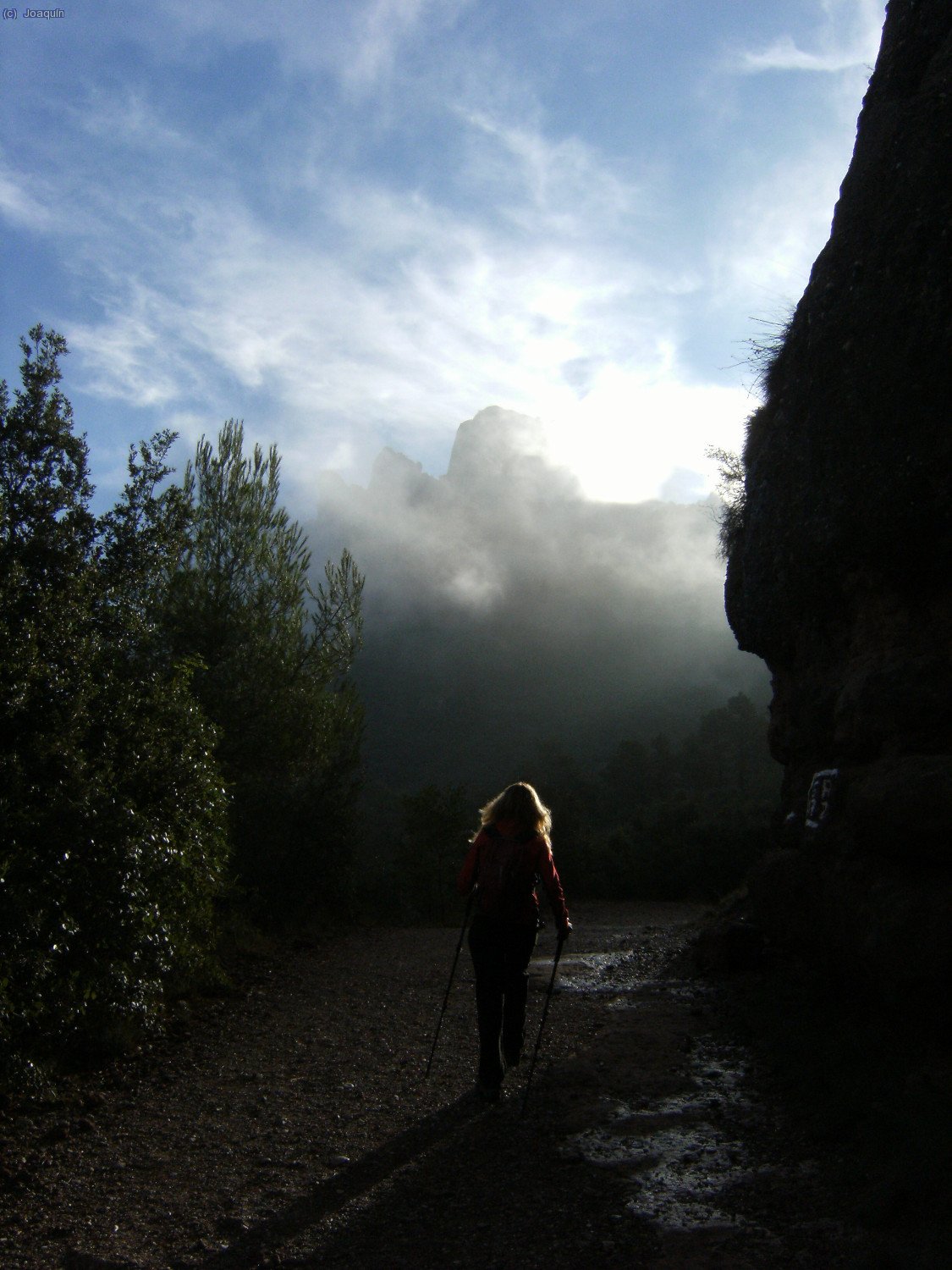 Anna en direcci&oacute;n a Montserrat
