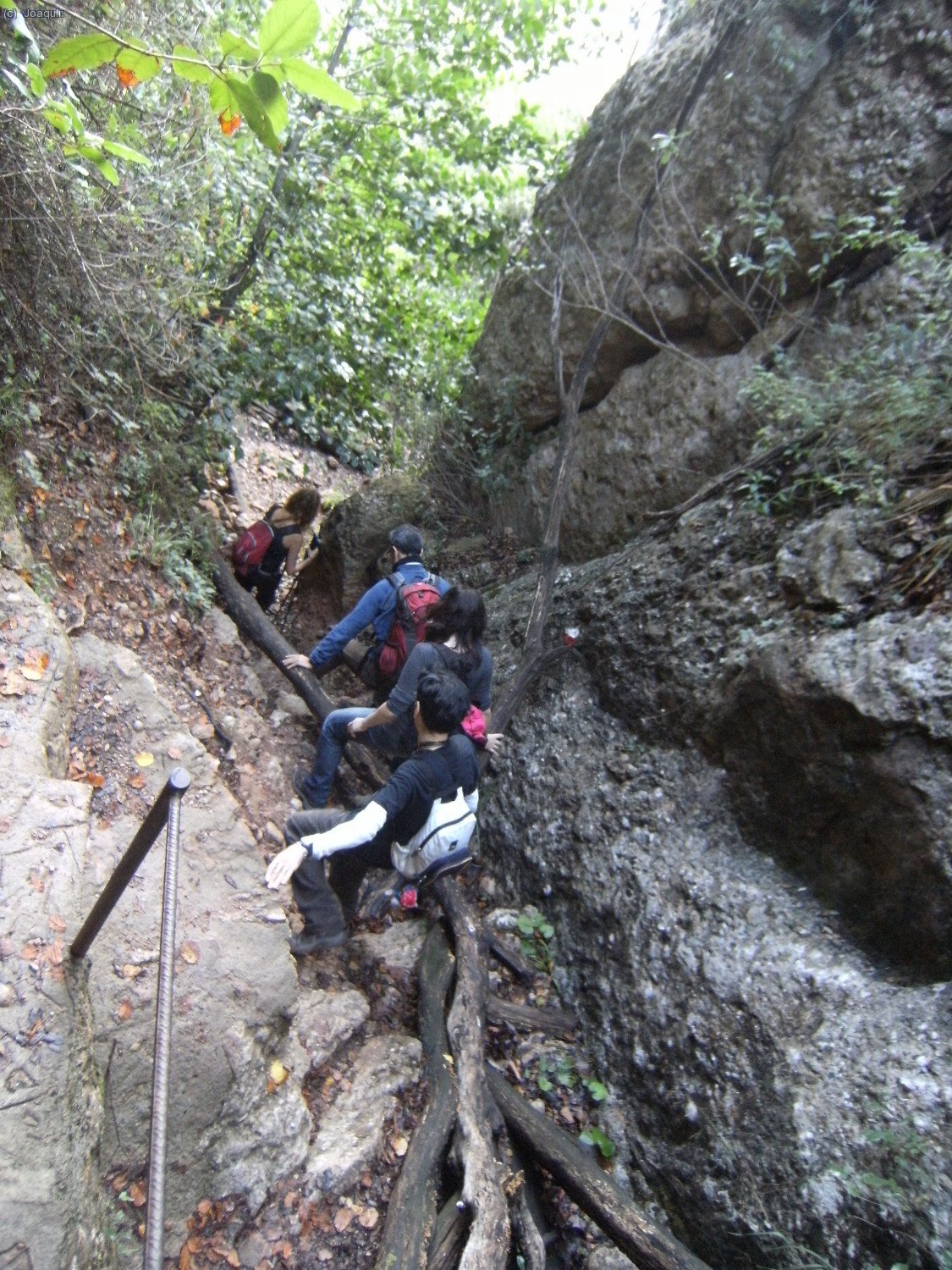 Siguiendo el G.R.-172