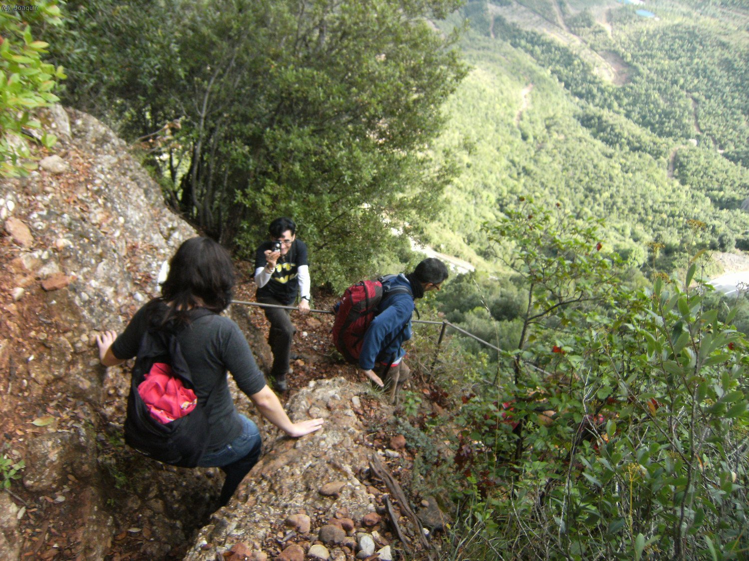 Siguiendo el G.R.-172