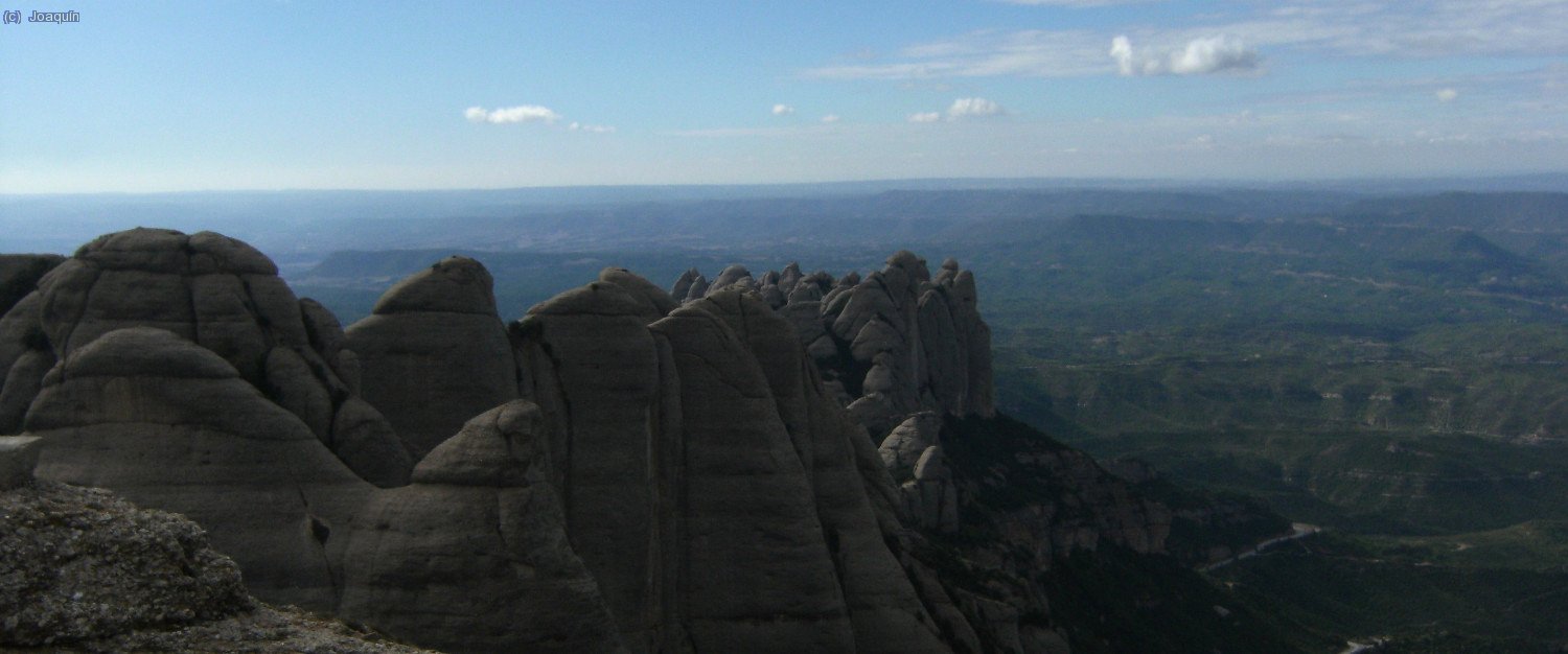 Vista hac&iacute;a Els Frares Encantats