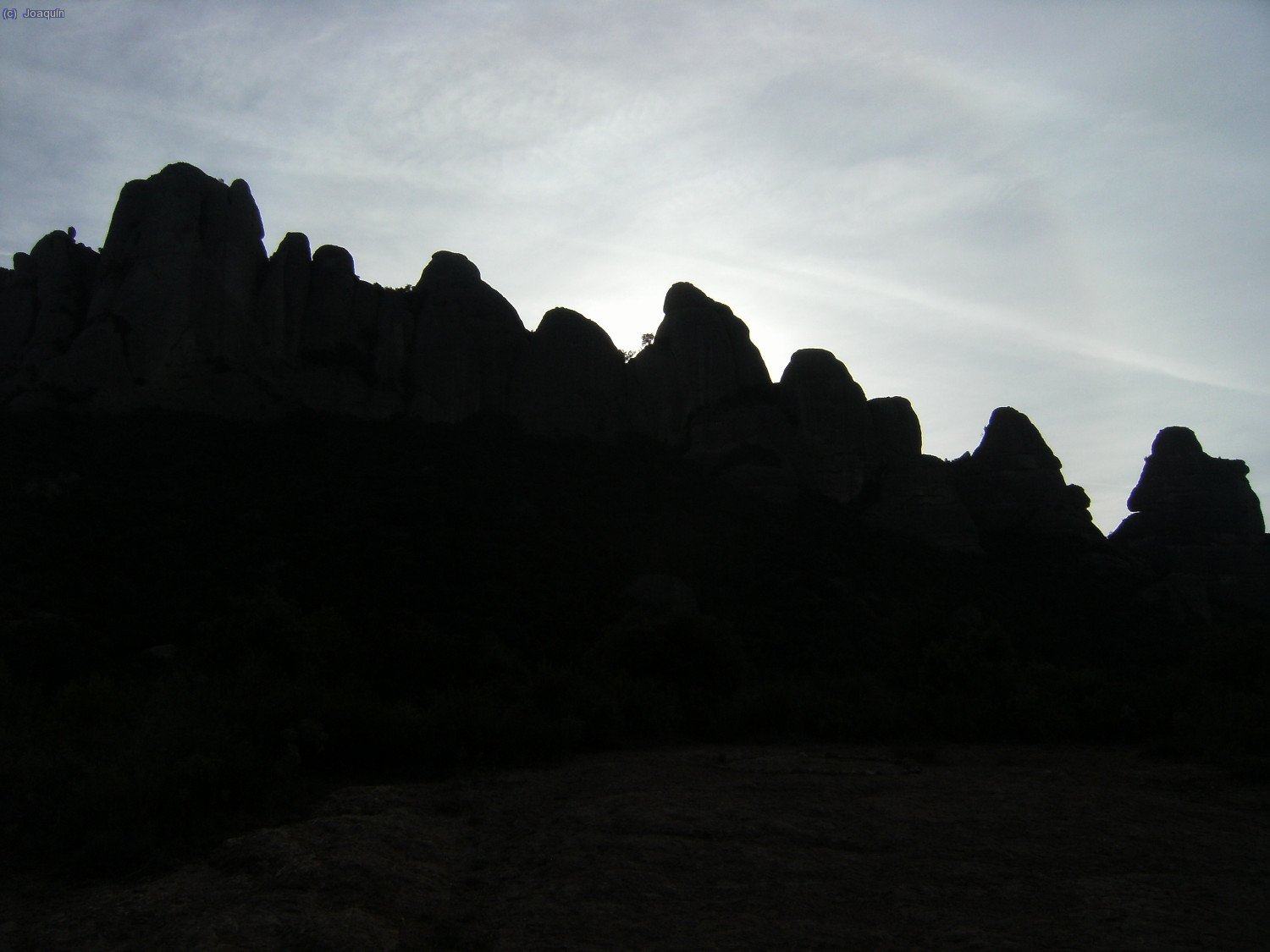Les Agulles desde el oeste