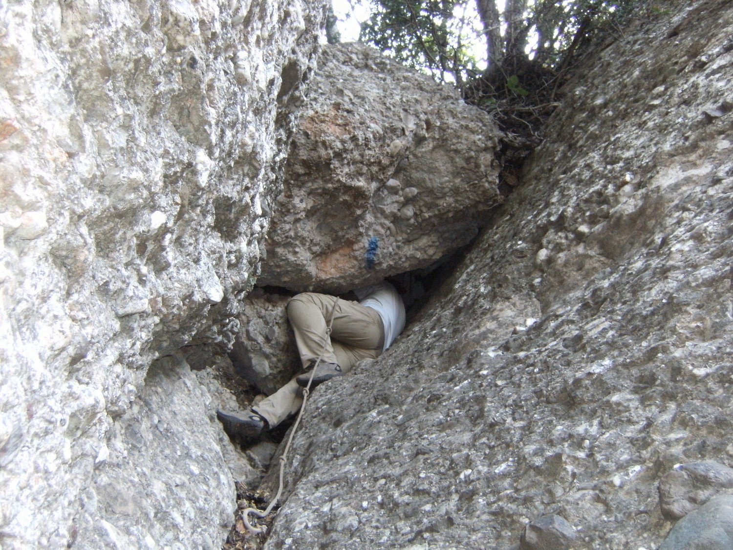 Paco en el paso de "la cueva"