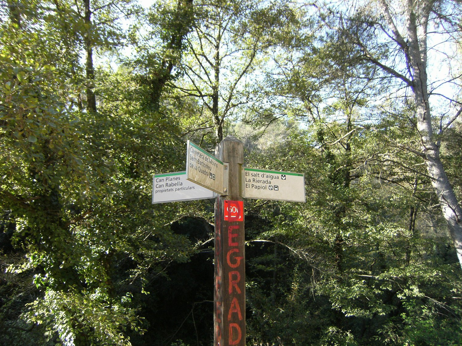 Se&ntilde;alizaciones junto al puente