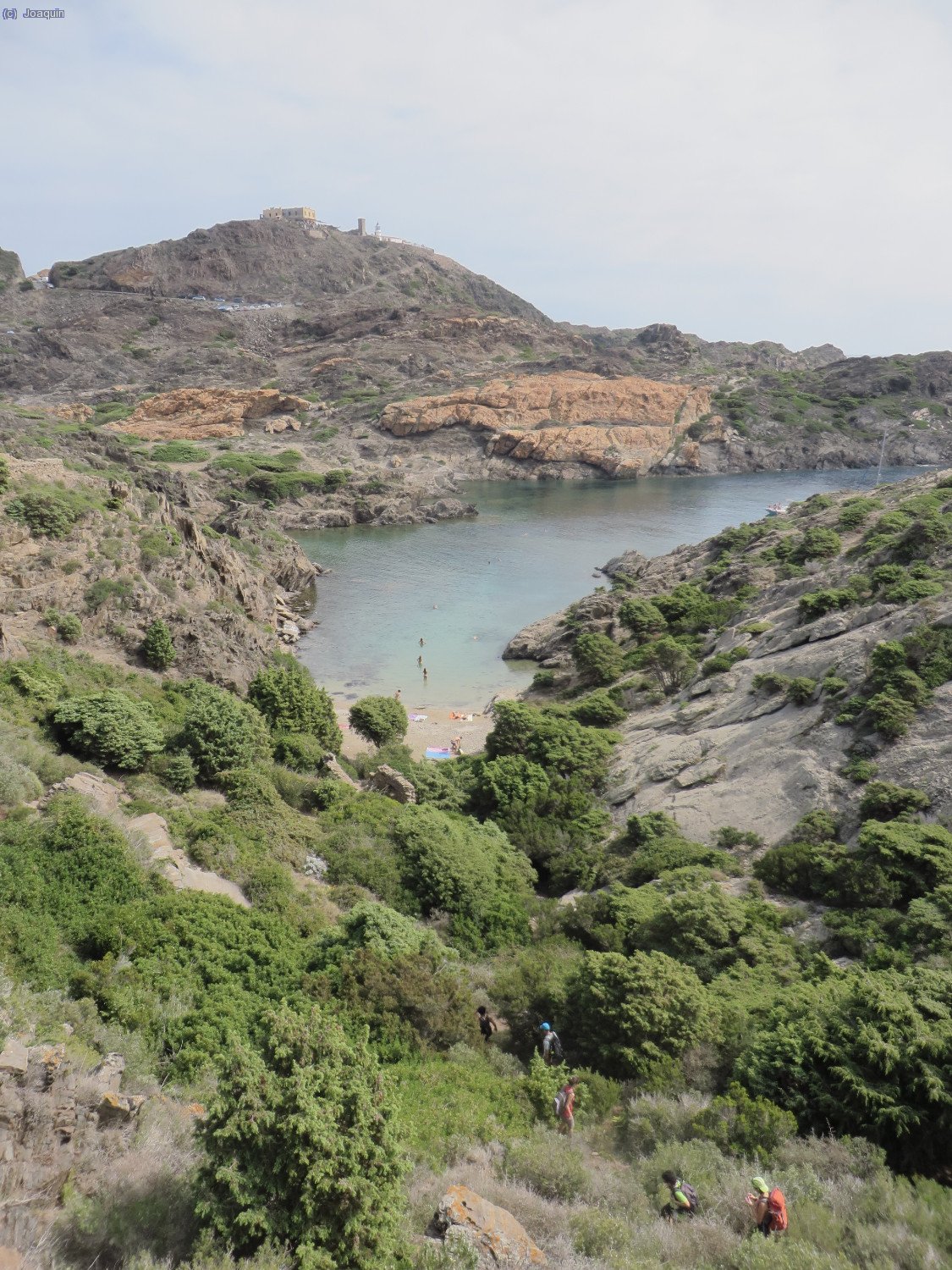 Bajando a Cala Jugadora