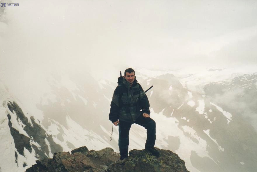 010 Elbrus. Cumbre del Couple CHeget Peak.